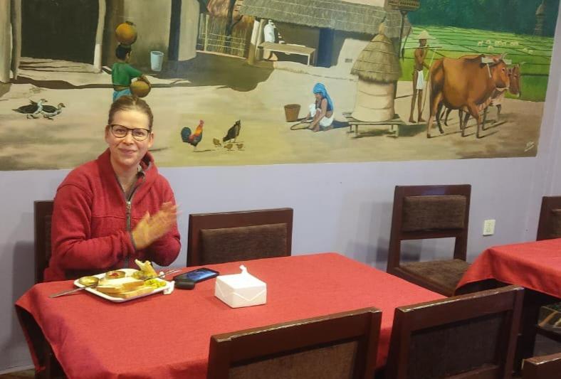 Hotel Namo Buddha Sauraha Dış mekan fotoğraf